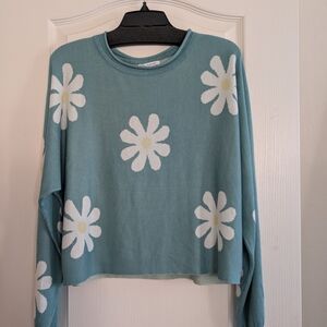 Ekouaer Daisy Patterned Teal Sweater NWT